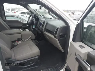 2019 Ford F-150 XL with VIN 1FTEW1C52KKF31886, listed as a IAAI auction lot 41593264 with 44,046 mi miles and . Bid and sale history available at DreamBid. Image 5.