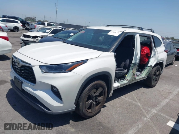 2021 Toyota Highlander L with VIN 5TDZZRAH7MS072385, listed as a IAAI auction lot 42281326 with 101,433 mi miles and . Bid and sale history available at DreamBid. Image 18.