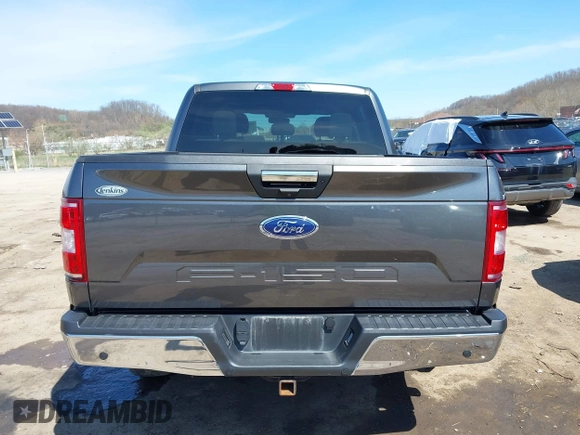 2018 Ford F-150 XL with VIN 1FTEW1E54JFE02925, listed as a IAAI auction lot 42002280 with 31,893 mi miles. Bid and sale history available at carsss.com. Image 16.