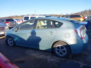 2014 Toyota Prius Four with VIN JTDKN3DU8E1763569, listed as a IAAI auction lot 41828531 with 63,083 mi miles. Bid and sale history available at carsss.com. Image 14.