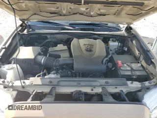 2020 Toyota Tacoma SR5 with VIN 3TMCZ5AN5LM338926, listed as a Copart auction lot 55236145 with 67,409 mi miles and Salvage title. Bid and sale history available at DreamBid. Image 11.