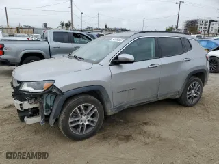 2020 Jeep Compass Latitude with VIN 3C4NJDBB6LT132700, listed as a Copart auction lot 54395955 with 103,779 mi miles and Clean Title. Bid and sale history available at carsss.com. Image 1.
