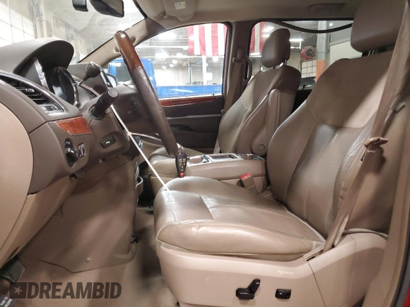 2015 Chrysler Town & Country Limited Platinum with VIN 2C4RC1GG6FR708419, listed as a Copart auction lot 52634785 with 56,715 mi miles and Salvage Title. Bid and sale history available at DreamBid. Image 7.