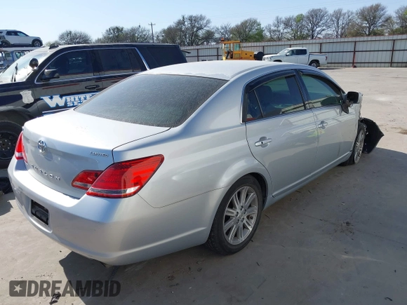 2007 Toyota Avalon XL with VIN 4T1BK36B97U179702, listed as a IAAI auction lot 41803073 with 162,376 mi miles. Bid and sale history available at carsss.com. Image 4.