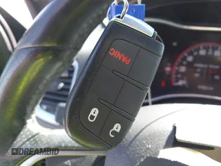 2020 Dodge Durango SXT Plus z VIN 1C4RDHAG1LC248590, wystawiony jako IAAI lot #42094699 z przebiegiem 61 824 mil mil oraz . Historia ofert i sprzedaży dostępna na DreamBid. Obrazek 11.