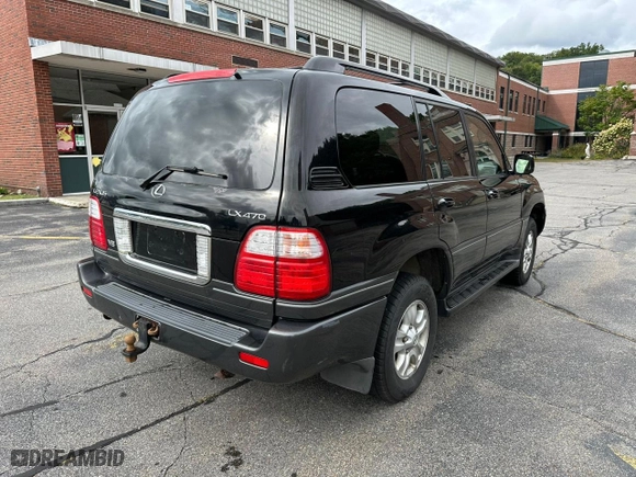 2004 Lexus LX 470 with VIN JTJHT00W043545700, listed as a Copart auction lot 72940504 with 188,585 mi miles and Clean Title. Bid and sale history available at carsss.com. Image 4.