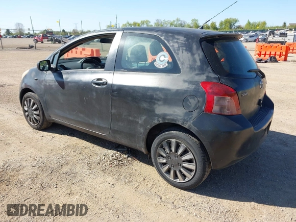 2007 Toyota Yaris with VIN JTDJT923675137562, listed as a IAAI auction lot 42234501 with 211,072 mi miles and . Bid and sale history available at DreamBid. Image 3.