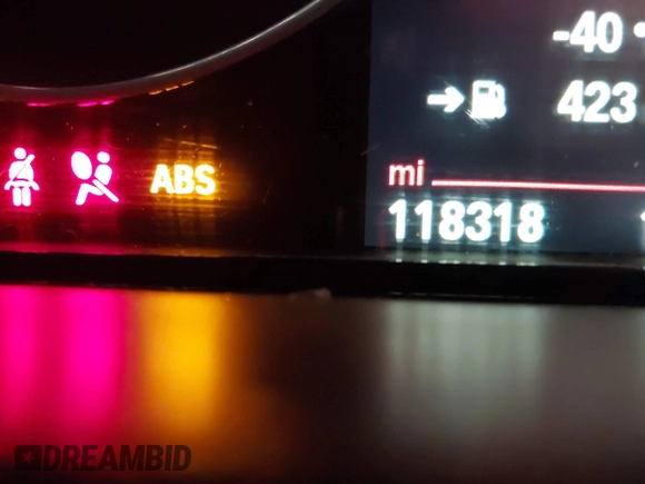 2015 BMW 4 Series 435i с VIN WBA3R1C50FK193678, выставлен на аукционе IAAI как лот 41603410 с пробегом 118 318 миль миль и . История ставок и продаж доступна на DreamBid. Изображение 15.