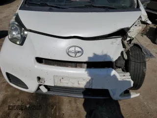 2013 Scion iQ z VIN JTNJJXB08DJ024226, wystawiony jako Copart lot #53262975 z przebiegiem 170 253 mil mil oraz Szkoda całkowita • Salvage title. Historia ofert i sprzedaży dostępna na DreamBid. Obrazek 13.