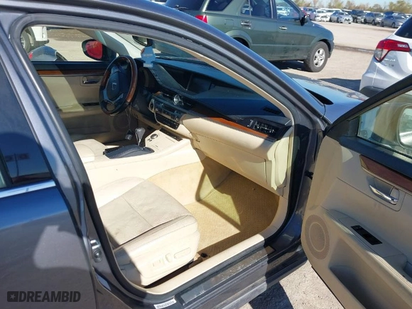 2015 Lexus ES 300h Hybrid with VIN JTHBW1GG7F2083003, listed as a IAAI auction lot 41081169 with 140,244 mi miles. Bid and sale history available at carsss.com. Image 5.
