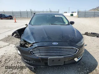 2017 Ford Fusion SE with VIN 3FA6P0H93HR207105, listed as a Copart auction lot 59310365 with 81,313 mi miles and Salvage title. Bid and sale history available at DreamBid. Image 5.