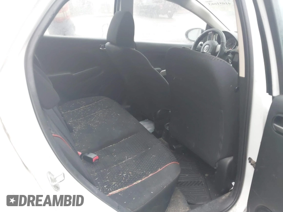 2012 Mazda 2 Touring z VIN JM1DE1LY4C0141202, wystawiony jako IAAI lot #41051663 z przebiegiem 160 364 mil mil oraz . Historia ofert i sprzedaży dostępna na DreamBid. Obrazek 8.