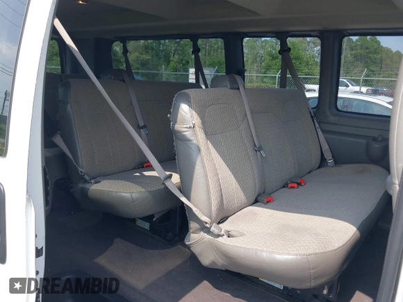 2019 Chevrolet Express Passenger LT with VIN 1GAZGPFG0K1240249, listed as a IAAI auction lot 42388617 with 109,428 mi miles and . Bid and sale history available at DreamBid. Image 8.