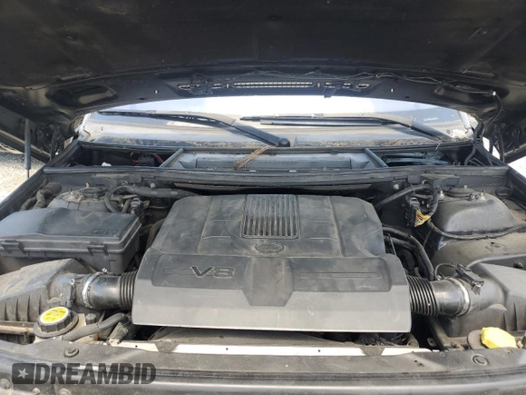 2012 Land Rover Range Rover HSE Lux with VIN SALMF1D43CA364505, listed as a Copart auction lot 56112805 with 118,119 mi miles and Clean Title. Bid and sale history available at DreamBid. Image 12.
