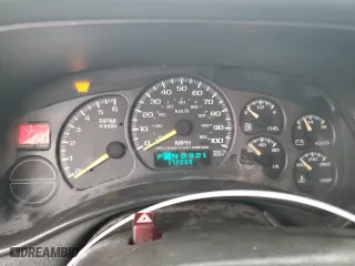 2000 Chevrolet Silverado 1500 with VIN 1GCEK14V9YZ235077, listed as a Copart auction lot 43021105 with 172,099 mi miles and Salvage Title. Bid and sale history available at carsss.com. Image 9.