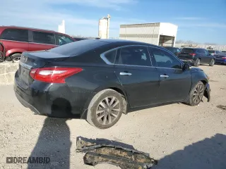 2017 Nissan Altima 2.5 SV with VIN 1N4AL3AP2HC297099, listed as a Copart auction lot 85825144 with 132,307 mi miles and Salvage Title. Bid and sale history available at carsss.com. Image 3.
