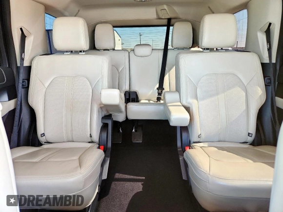2019 Ford Expedition Platinum with VIN 1FMJU1MT4KEA65194, listed as a Copart auction lot 58161715 with 100,983 mi miles and Salvage title. Bid and sale history available at DreamBid. Image 10.