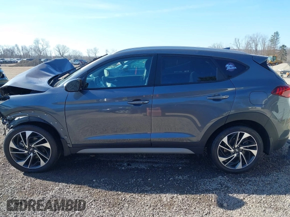 2019 Hyundai Tucson Ultimate with VIN KM8J3CAL2KU841671, listed as a IAAI auction lot 41889660 with 44,779 mi miles. Bid and sale history available at carsss.com. Image 15.