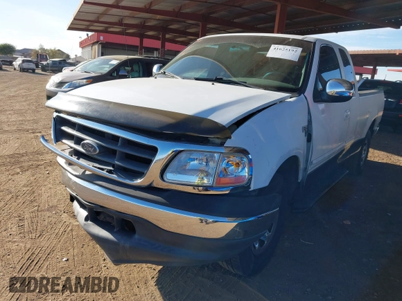 2000 Ford F-150 with VIN 2FTPX17LXYCA23919, listed as a IAAI auction lot 41625192 with 141,028 mi miles and . Bid and sale history available at DreamBid. Image 17.