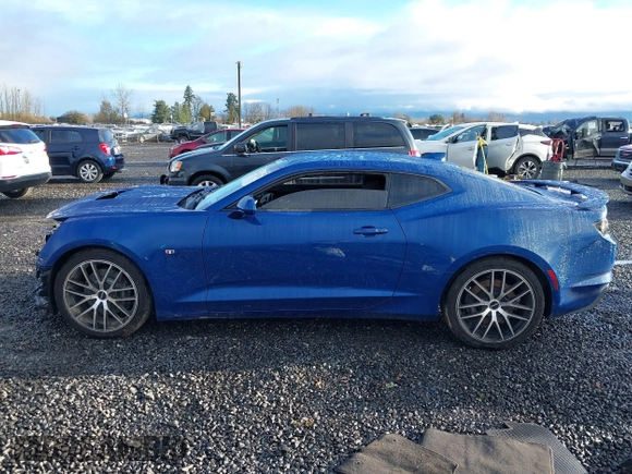 2019 Chevrolet Camaro 1SS z VIN 1G1FF1R74K0135606, wystawiony jako IAAI lot #41175313 z przebiegiem 64 034 mil mil oraz . Historia ofert i sprzedaży dostępna na DreamBid. Obrazek 15.