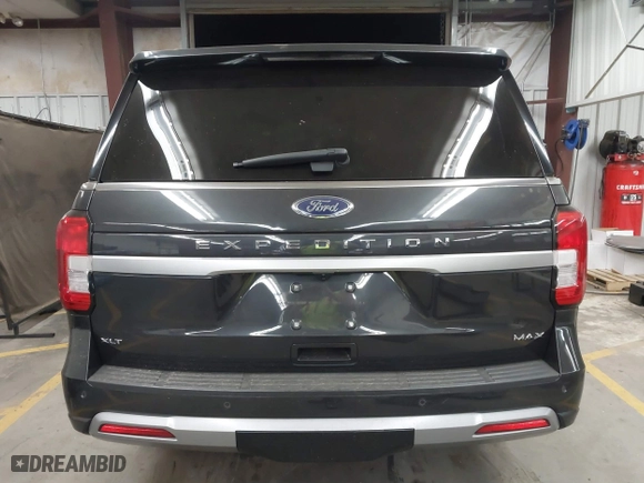 2023 Ford Expedition Max XLT with VIN 1FMJK1H87PEA57934, listed as a IAAI auction lot 41687514 with 50,979 mi miles. Bid and sale history available at carsss.com. Image 17.
