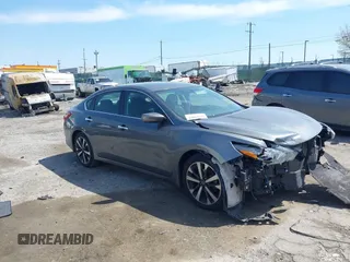 2017 Nissan Altima S z VIN 1N4AL3AP9HC486283, wystawiony jako IAAI lot #42060943 z przebiegiem 77 893 mil mil oraz . Historia ofert i sprzedaży dostępna na DreamBid. Obrazek 1.