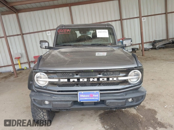 2023 Ford Bronco z VIN 1FMEE5DP8PLA91454, wystawiony jako IAAI lot #42023594 z przebiegiem 49 354 mil mil oraz . Historia ofert i sprzedaży dostępna na DreamBid. Obrazek 12.