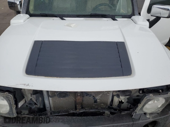2006 Hummer H3 with VIN 5GTDN136468310213, listed as a Copart auction lot 48497945 with 268,890 mi miles and Salvage Title. Bid and sale history available at carsss.com. Image 14.