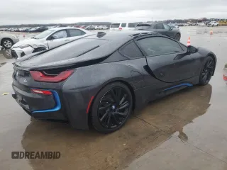 2016 BMW i8 z VIN WBY2Z2C54GV674732, wystawiony jako Copart lot #86660234 z przebiegiem 57 200 mil mil oraz Czysty tytuł • Clean title. Historia ofert i sprzedaży dostępna na DreamBid. Obrazek 10.
