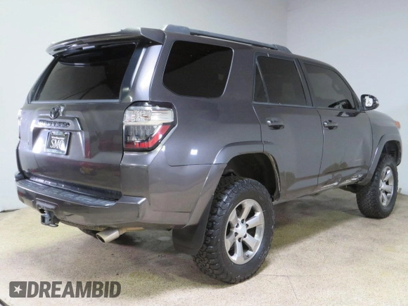 2018 Toyota 4Runner SR5 with VIN JTEBU5JR7J5606564, listed as a Copart auction lot 74289194 with 149,936 mi miles and Salvage Title. Bid and sale history available at carsss.com. Image 3.
