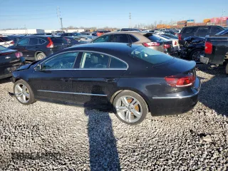 2014 Volkswagen CC R-Line with VIN WVWBP7AN8EE514132, listed as a Copart auction lot 84718544 with 71,879 mi miles and Salvage Title. Bid and sale history available at carsss.com. Image 2.
