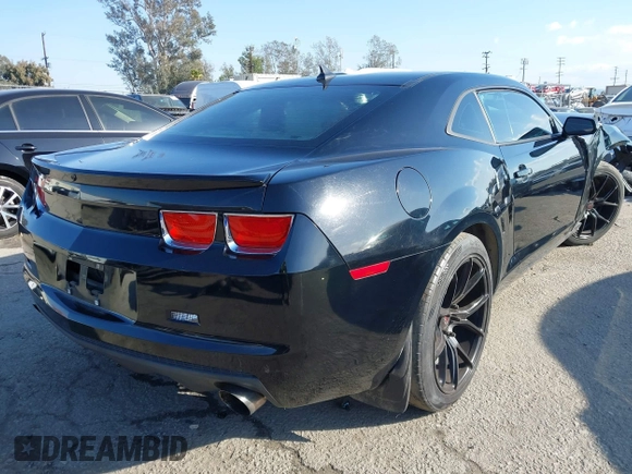 2011 Chevrolet Camaro 2LS z VIN 2G1FA1ED6B9168557, wystawiony jako IAAI lot #41529489 z przebiegiem 154 206 mil mil oraz . Historia ofert i sprzedaży dostępna na DreamBid. Obrazek 4.