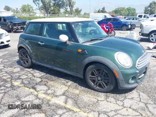 2013 MINI Hardtop with VIN WMWSU3C58DT545046, listed as a IAAI auction lot 42665896 with 60,973 mi miles and . Bid and sale history available at DreamBid. Image 1.