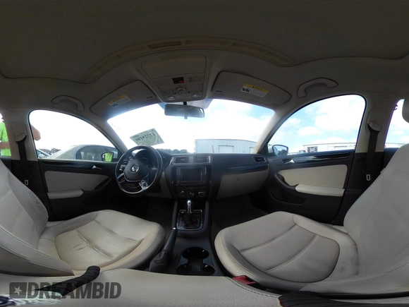 2016 Volkswagen Jetta SEL z VIN 3VWL07AJ0GM376263, wystawiony jako IAAI lot #42728100 z przebiegiem 213 315 mil mil oraz . Historia ofert i sprzedaży dostępna na DreamBid. Obrazek 20.