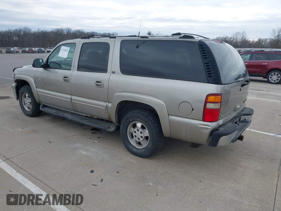 2000 Chevrolet Suburban LT with VIN 3GNFK16T6YG225016, listed as a IAAI auction lot 41702840 with 271,832 mi miles. Bid and sale history available at carsss.com. Image 3.