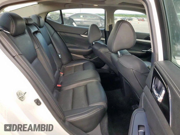 2017 Nissan Maxima SL with VIN 1N4AA6AP6HC443561, listed as a Copart auction lot 54225455 with 121,164 mi miles and Clean title. Bid and sale history available at DreamBid. Image 10.