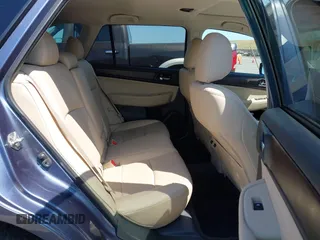 2015 Subaru Outback Limited z VIN 4S4BSALC4F3247569, wystawiony jako IAAI lot #42141550 z przebiegiem 28 963 mil mil oraz . Historia ofert i sprzedaży dostępna na DreamBid. Obrazek 8.