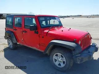 2016 Jeep Wrangler Unlimited Sport RHD z VIN 1C4BJWKG2GL321551, wystawiony jako IAAI lot #41975136 z przebiegiem 229 019 mil mil oraz . Historia ofert i sprzedaży dostępna na DreamBid. Obrazek 1.