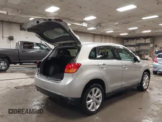 2015 Mitsubishi Outlander Sport ES with VIN 4A4AR3AU1FE043294, listed as a IAAI auction lot 41920523 with 103,612 mi miles. Bid and sale history available at carsss.com. Image 4.