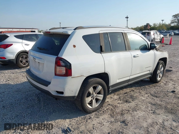 2014 Jeep Compass Sport with VIN 1C4NJDBB3ED892141, listed as a IAAI auction lot 40572980 with 95,826 mi miles. Bid and sale history available at carsss.com. Image 4.