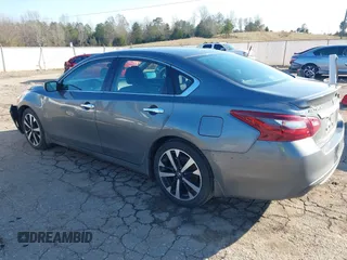2018 Nissan Altima 2.5 SR with VIN 1N4AL3AP9JC109524, listed as a IAAI auction lot 41177265 with 253,800 mi miles. Bid and sale history available at carsss.com. Image 3.