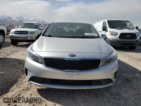 2018 Kia Forte LX with VIN 3KPFL4A70JE214421, listed as a Copart auction lot 47562495 with 86,213 mi miles and Salvage Title. Bid and sale history available at carsss.com. Image 5.