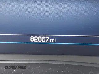 2021 Chevrolet Blazer LT z VIN 3GNKBHR48MS547322, wystawiony jako IAAI lot #41329653 z przebiegiem 82 867 mil mil oraz . Historia ofert i sprzedaży dostępna na DreamBid. Obrazek 15.