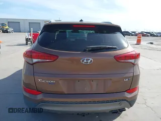2016 Hyundai Tucson Limited with VIN KM8J33A20GU137662, listed as a IAAI auction lot 41818149 with 120,010 mi miles. Bid and sale history available at carsss.com. Image 16.