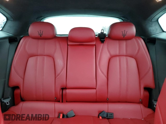 2018 Maserati Levante S GranSport z VIN ZN661YUS9JX285547, wystawiony jako Copart lot #46831575 z przebiegiem 60 369 mil mil oraz Czysty tytuł • Clean title. Historia ofert i sprzedaży dostępna na DreamBid. Obrazek 10.