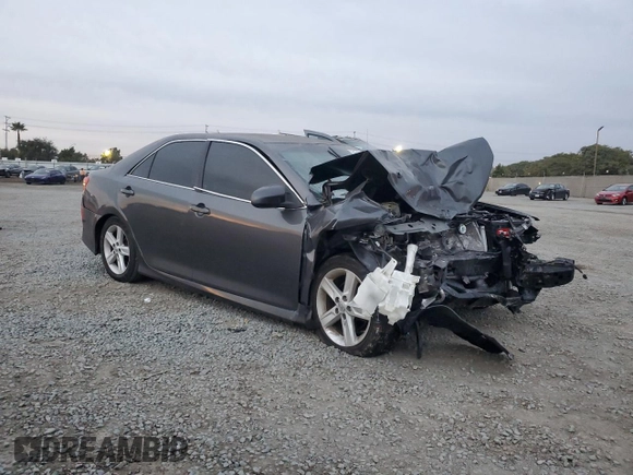 2014 Toyota Camry L with VIN 4T1BF1FK8EU804399, listed as a Copart auction lot 84549294 with Not Provided miles and Salvage Title. Bid and sale history available at DreamBid. Image 4.