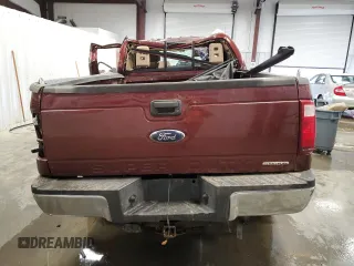 2015 Ford F-250 XLT z VIN 1FT7X2B61FED02464, wystawiony jako Copart lot #51217505 z przebiegiem 159 967 mil mil oraz Szkoda całkowita • Salvage title. Historia ofert i sprzedaży dostępna na DreamBid. Obrazek 6.