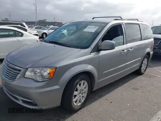 2016 Chrysler Town & Country Touring with VIN 2C4RC1BG0GR173192, listed as a IAAI auction lot 42247573 with 186,187 mi miles and . Bid and sale history available at DreamBid. Image 17.