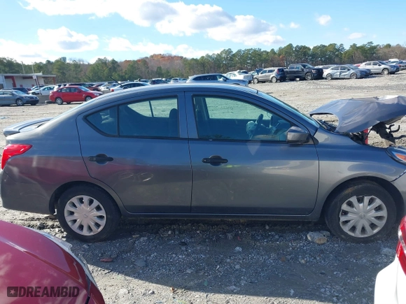 2019 Nissan Versa Sedan SV with VIN 3N1CN7AP9KL831055, listed as a IAAI auction lot 41068624 with 90,946 mi miles. Bid and sale history available at carsss.com. Image 13.