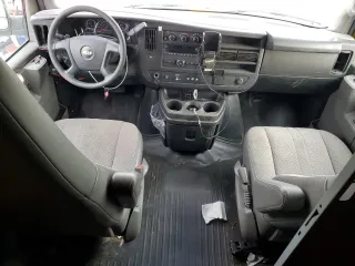 2022 Chevrolet Express Cargo with VIN 1GCWGAFPXN1163191, listed as a Copart auction lot 87840625 with Not provided miles and Salvage title. Bid and sale history available at DreamBid. Image 8.